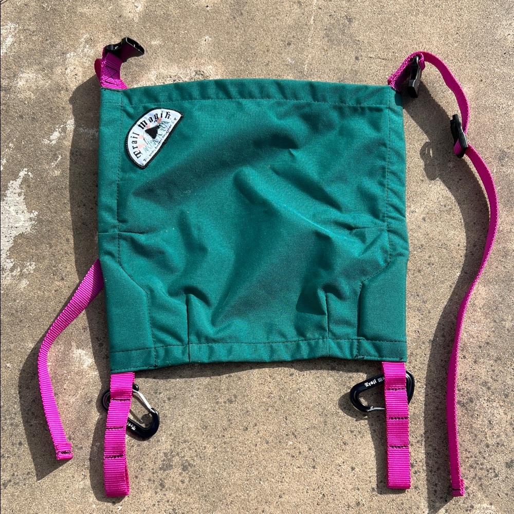 Trail Magik Hiking Backpacking Toddler Carrier LIKE NEW discontinued color